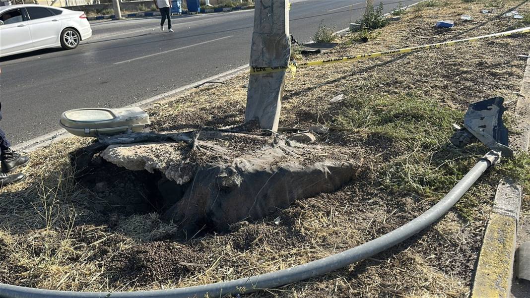 Konya yolunda feci kaza! Hurdaya döndü: Ölü ve yaralılar var 3